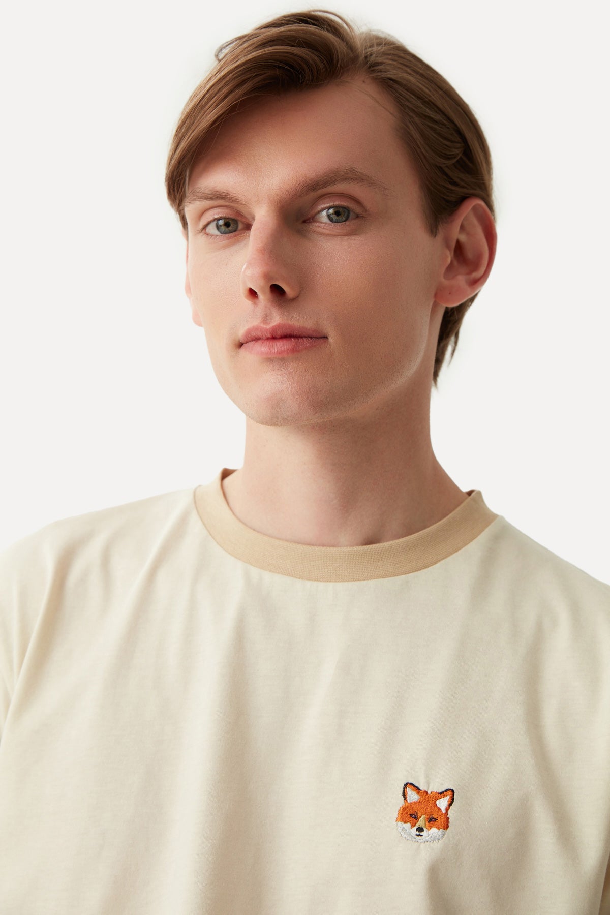 Red Fox T-Shirt - Parchment Beige