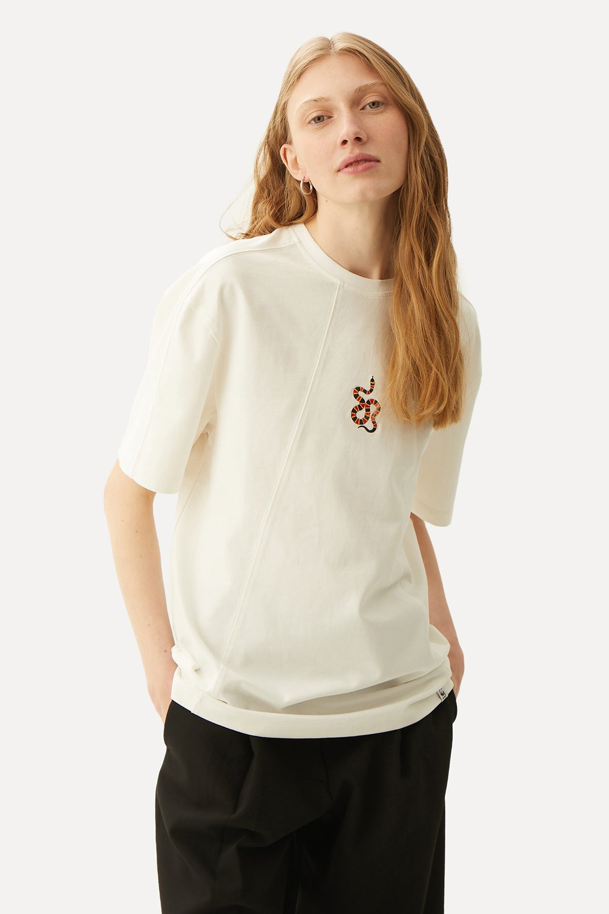 Coral Snake Oversize Premium T-Shirt - Ecru