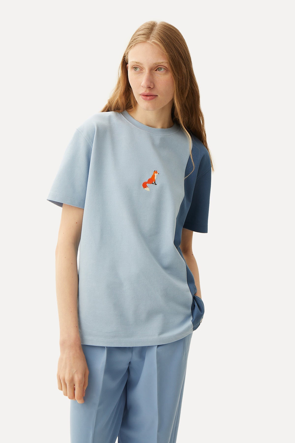 Red Fox Colorblock T-Shirt - Light Blue