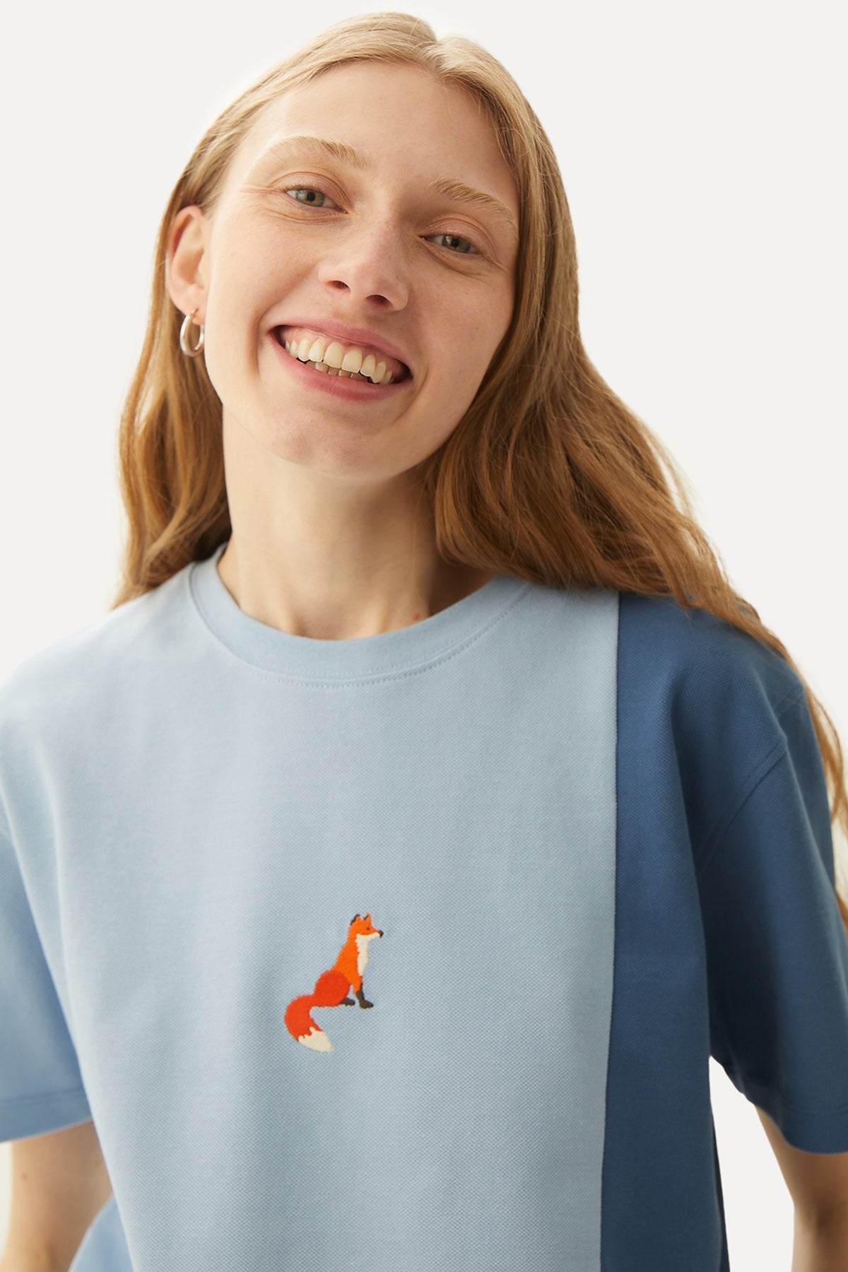 Red Fox Colorblock T-Shirt - Light Blue