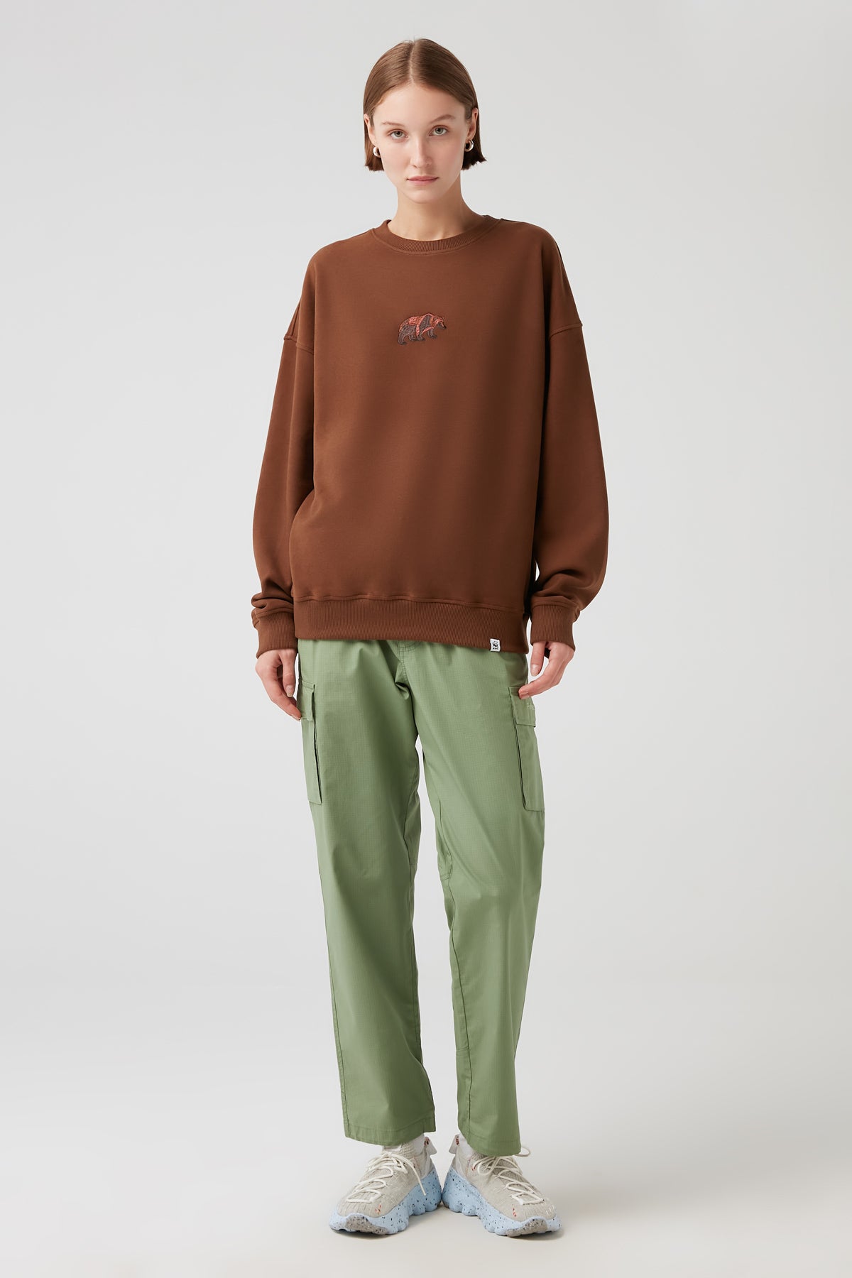 Grizzly Bear Sweatshirt - Brown