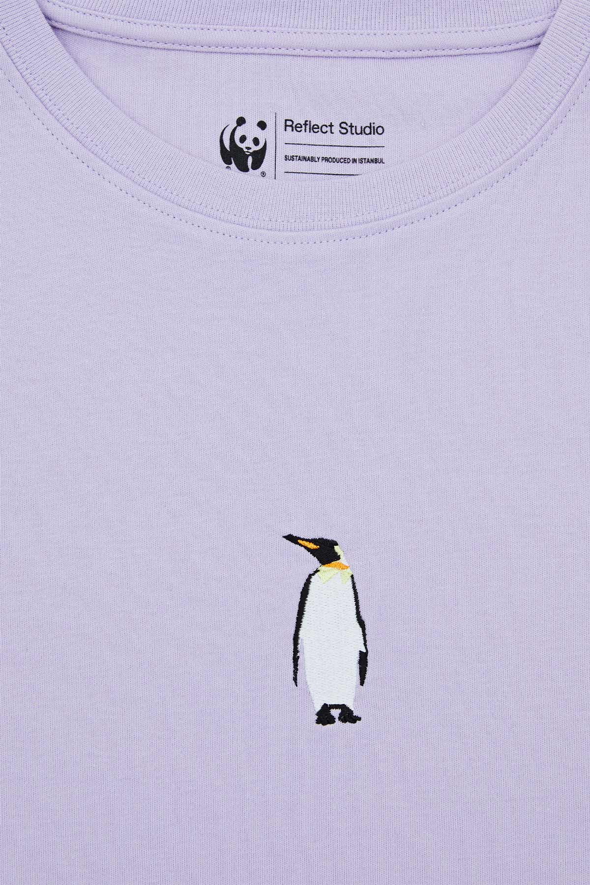 Emperor Penguin T-Shirt - Lilac