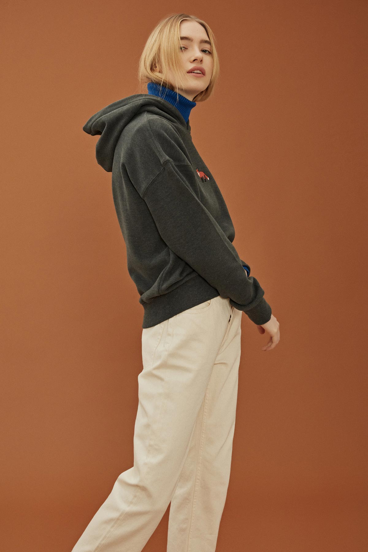 Red Fox Hoodie - Anthracite