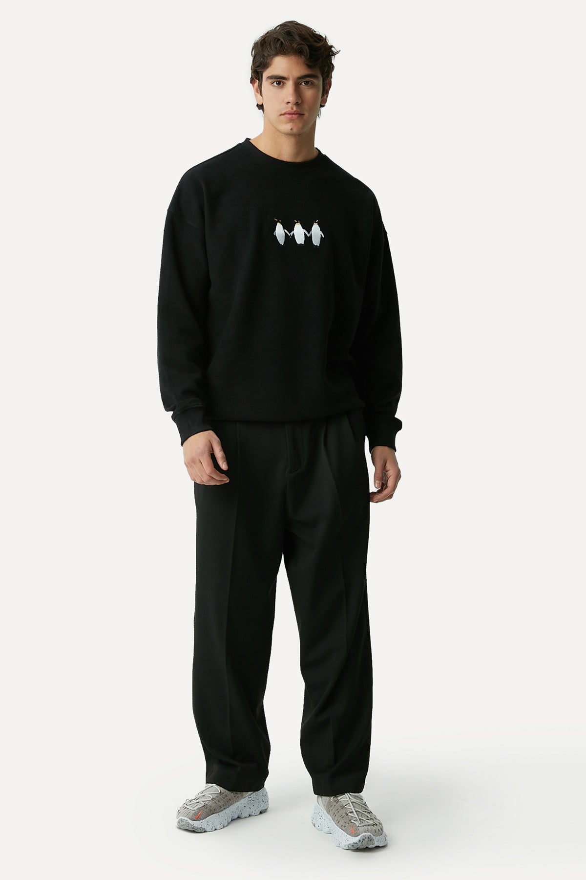 3 Penguin Sweatshirt - Black