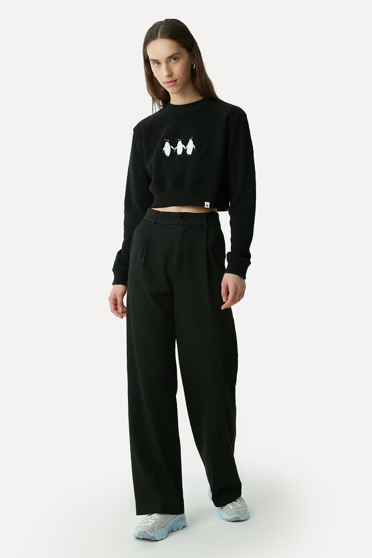 3 Penguin Crop Sweatshirt - Black