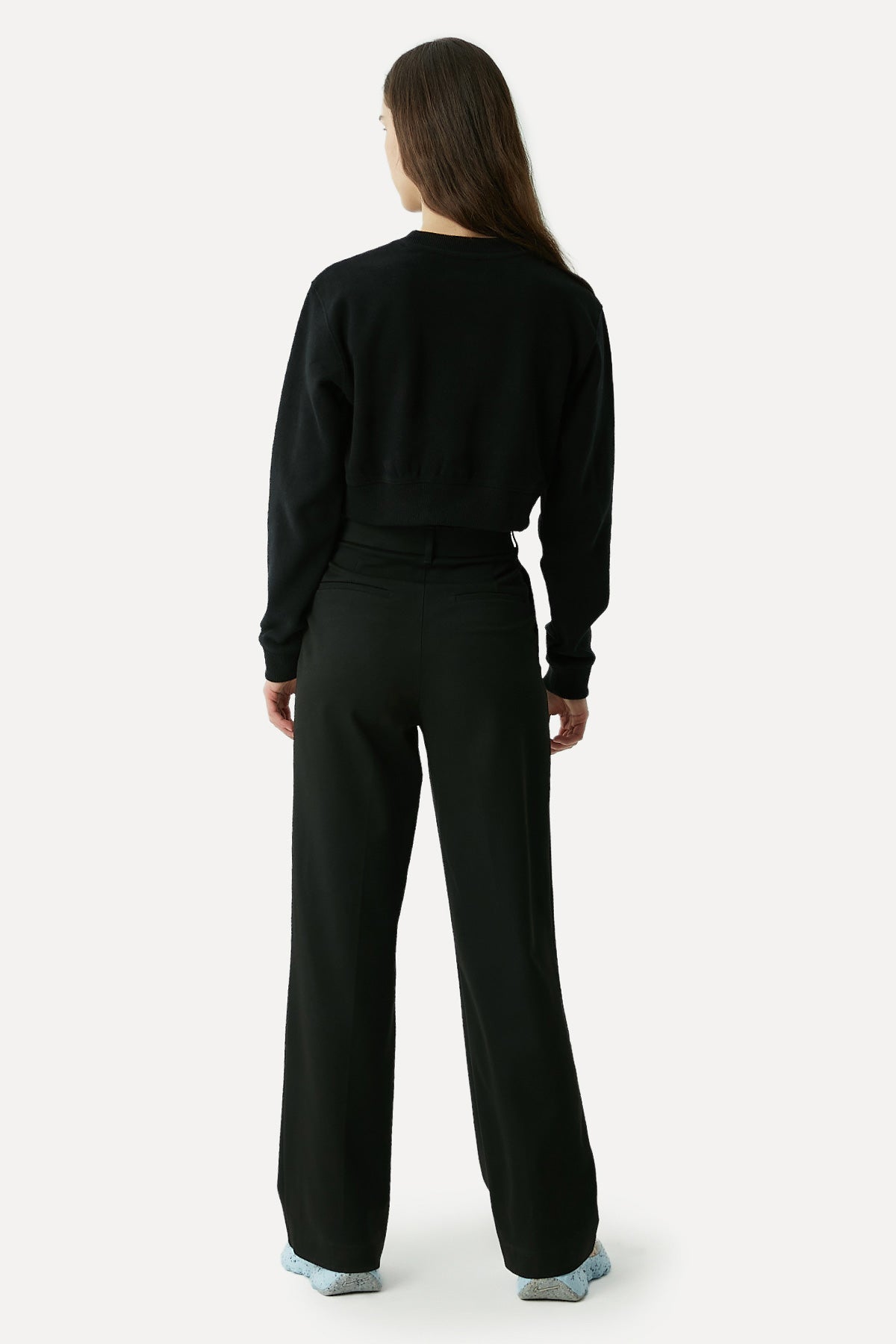 3 Penguin Crop Sweatshirt - Black