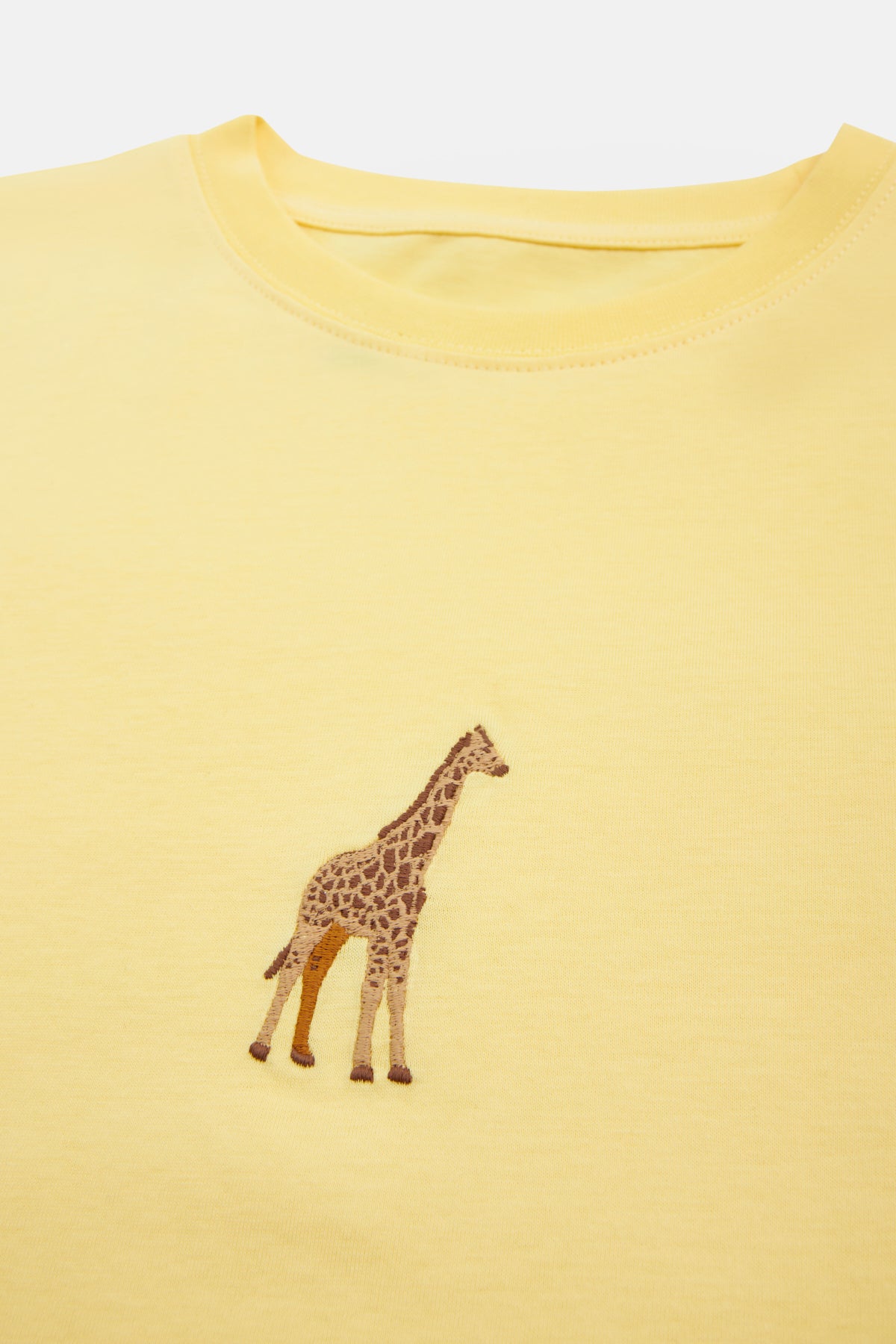 Giraffe T-shirt - Light Yellow